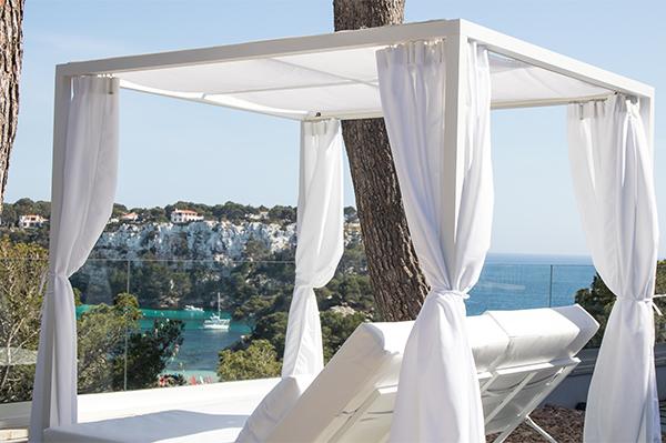 Lit Balinais pour 2 personnes Comitas Floramar Menorca Lit Balinais pour 2 personnes Comitas Floramar Menorca