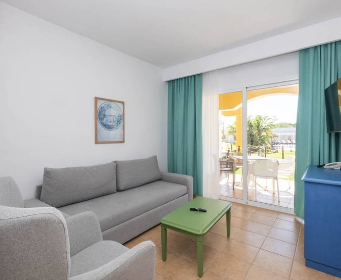 Apartamento de 1 dormitorio con jardín Comitas Isla del Aire  Menorca