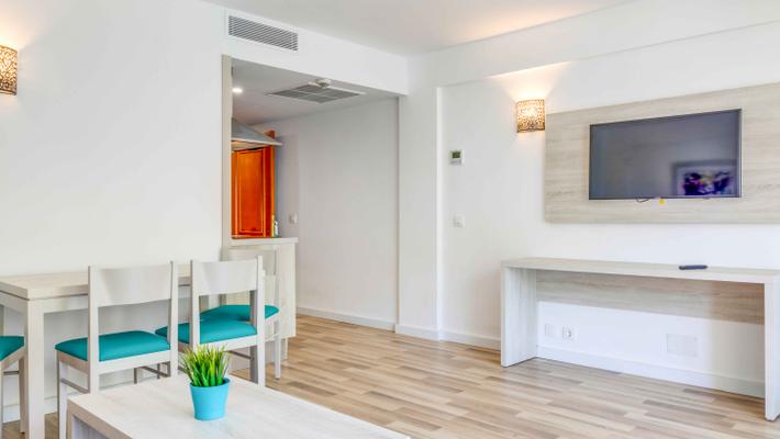 Superior 1 bedroom apartment Comitas Floramar Menorca Superior 1 bedroom apartment Comitas Floramar Menorca